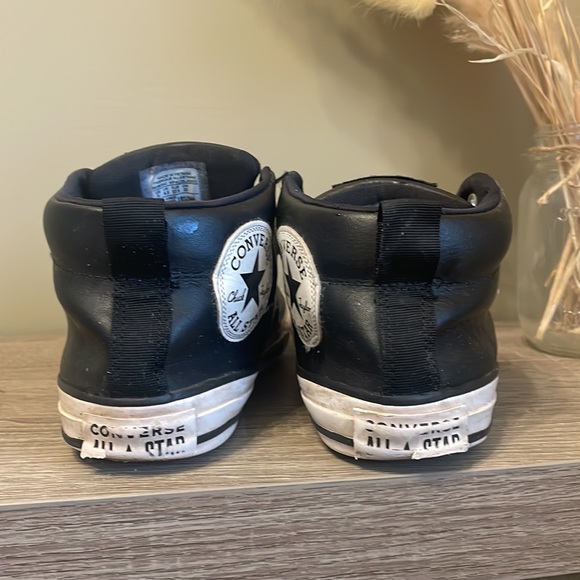 Big boy leather Converse size 5 - Picture 3 of 5